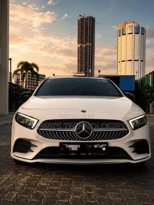 Mercedes-Benz A200 2018 Car (Used)