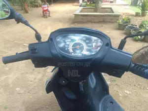 Suzuki Lets 2017 Motorbike (Used)
