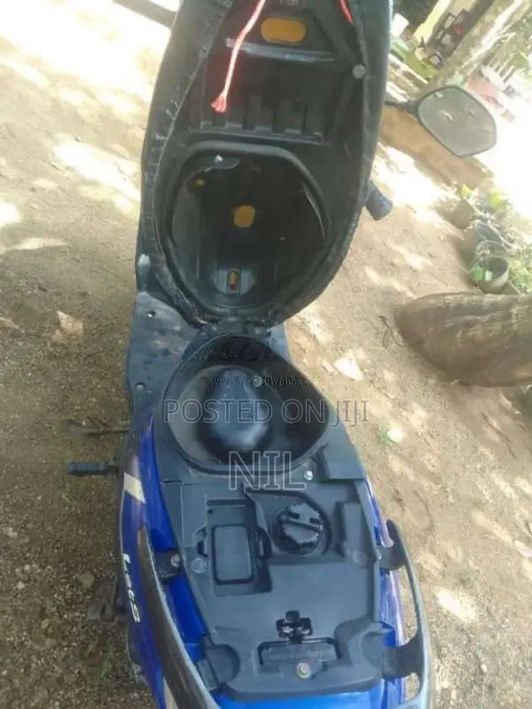 Suzuki Lets 2017 Motorbike (Used)