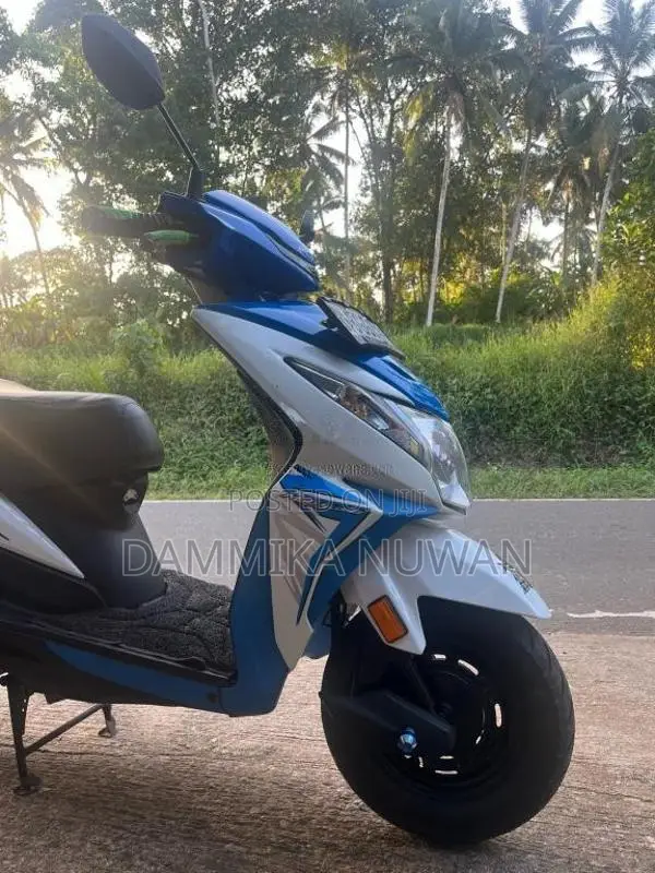 Honda Dio 2018 Motorbike (Used)