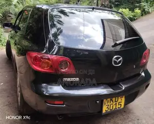 Mazda 3 Axela 2004 Car (Used)