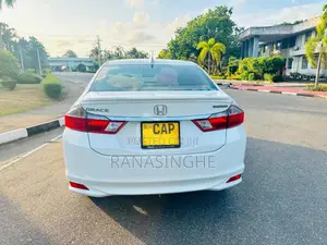 Honda Grace Ex 2014 Car (Used)