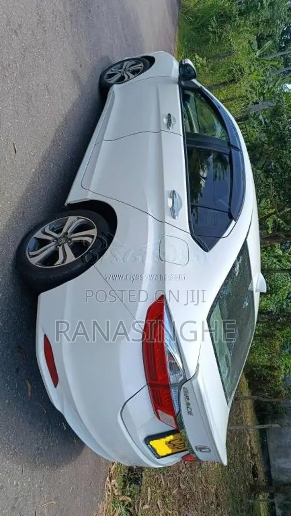 Honda Grace Ex 2014 Car (Used)