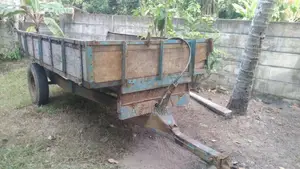 Massey-Ferguson 240 2002 Tractor (Used)