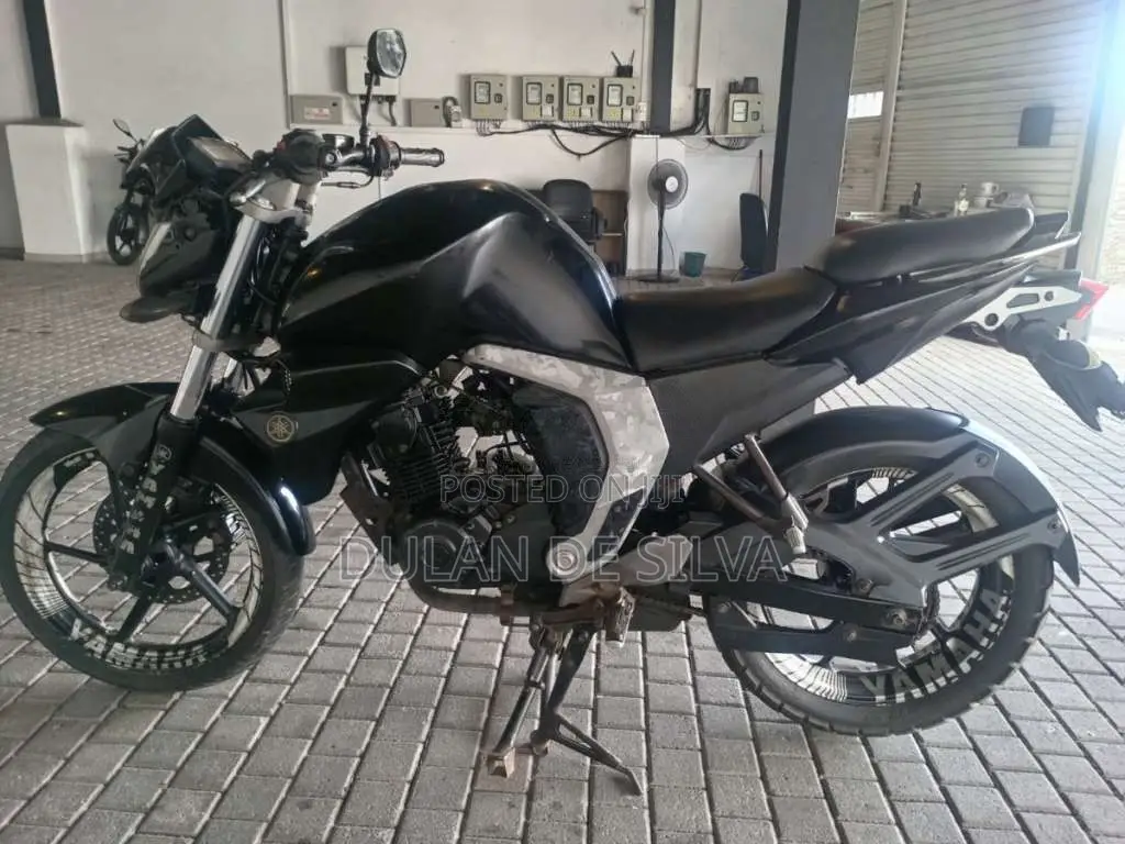 Yamaha FZ-16 2015 Motorbike (Used)