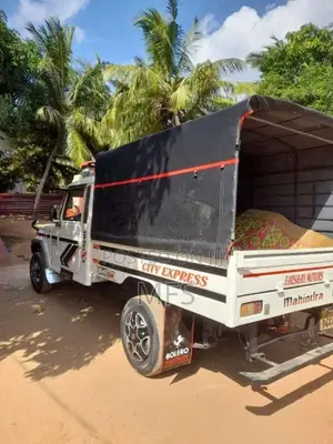 Mahindra Bolero Maxi Truck 2010 Pickup (Used)