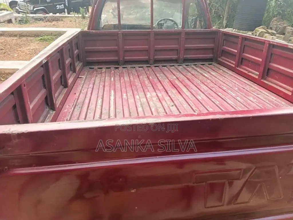 Tata 207 2011 Pickup (Used)