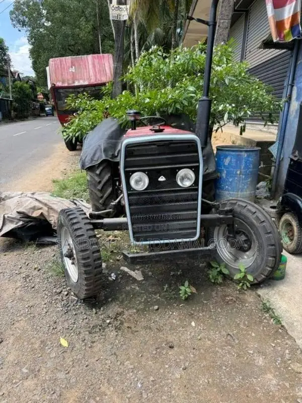 Mitsubishi 240S 2000 Tractor (Used)