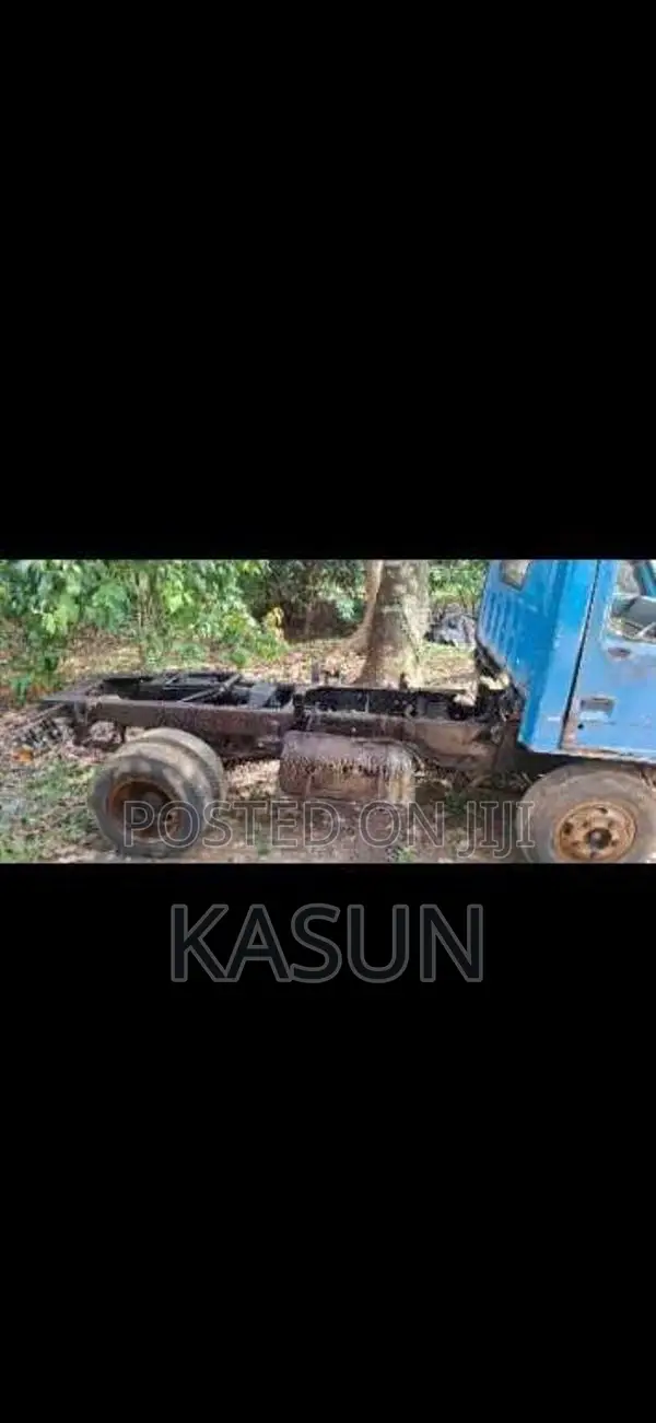Isuzu Tipper 1974 Lorry (Used)