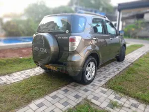 Daihatsu Terios SX 2015 SUV (Used)