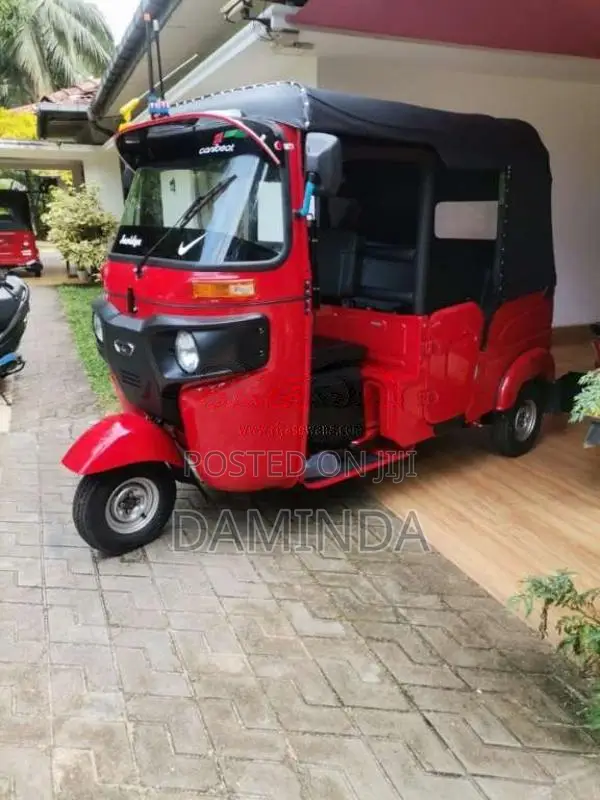 Bajaj 4 Stroke 2025 Three Wheel (Used)