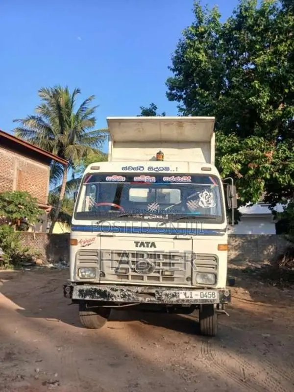 Tata LPK2615 2010 Lorry (Used)