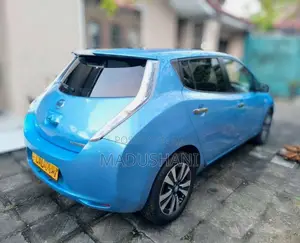 Nissan Leaf G Grade 2013 Car (Used)