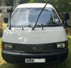 Toyota CR27 1994 Van (Used)