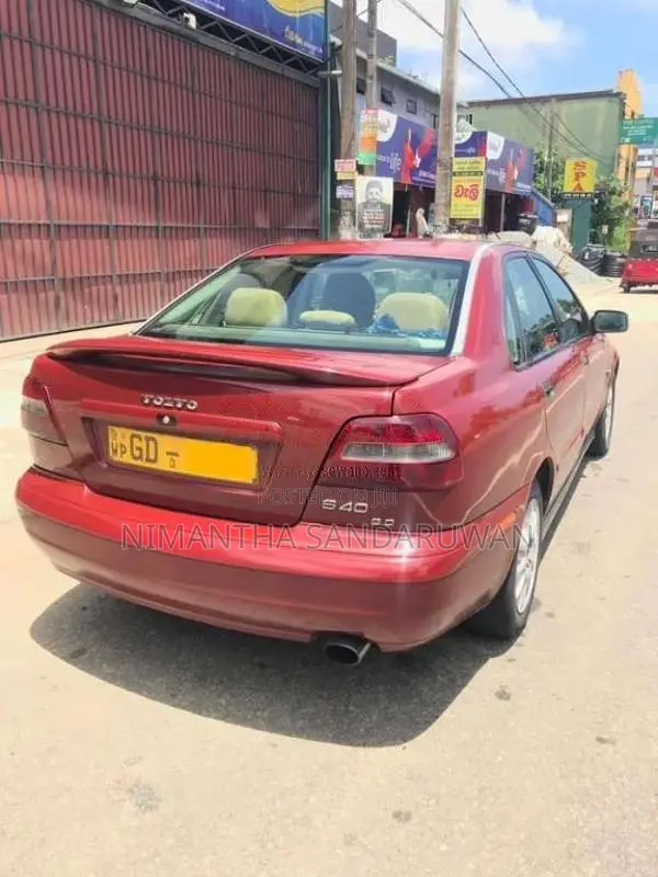 Volvo S40 2000 Car (Used)