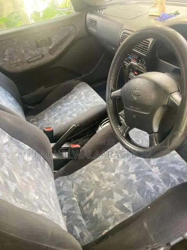 Nissan Wingroad 2009 Car (Used)
