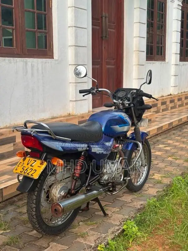 Bajaj CT-100 2010 Motorbike (Used)