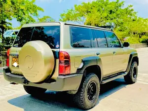 Nissan Patrol Y61- ZD30 2015 SUV (Used)