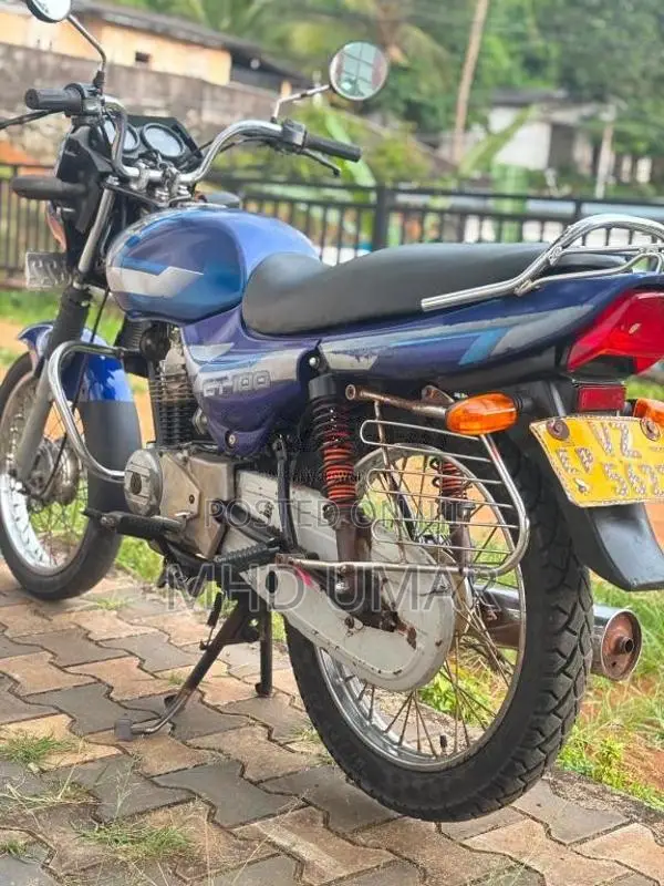 Bajaj CT-100 2010 Motorbike (Used)