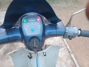 Yamaha Mate 2004 Motorbike (Used)