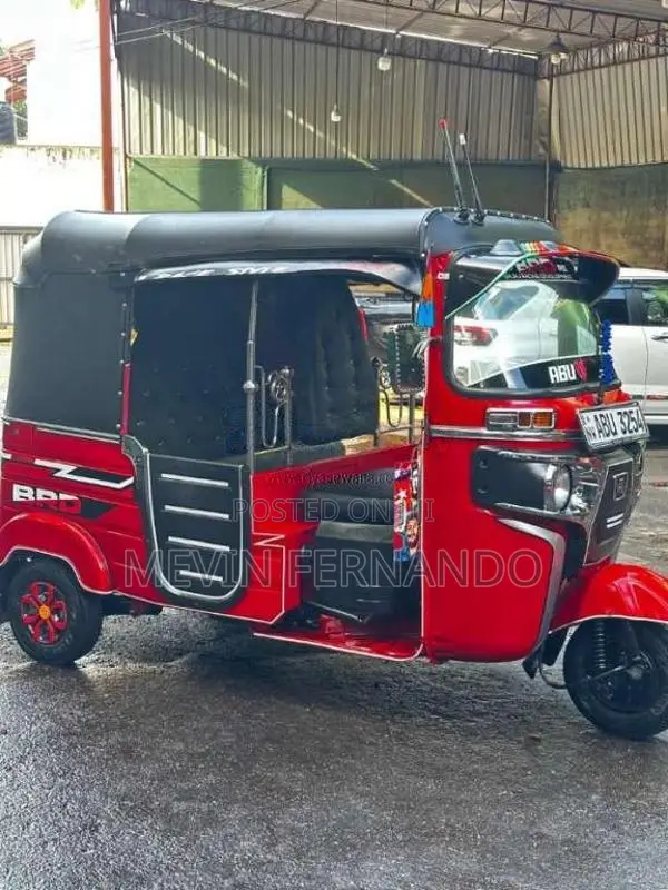 Bajaj 4 Stroke 2019 Three Wheel (Used)