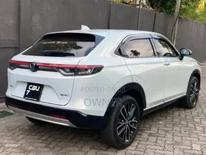 Honda VEZEL Z GRADE 2023 SUV (Used)