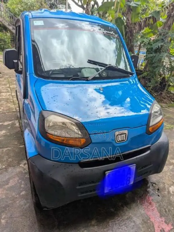 Bajaj Qute 2019 Car (Used)