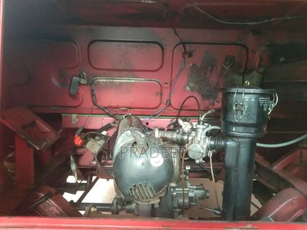 Bajaj RE 2 Stroke 2004 Three Wheel (Used)