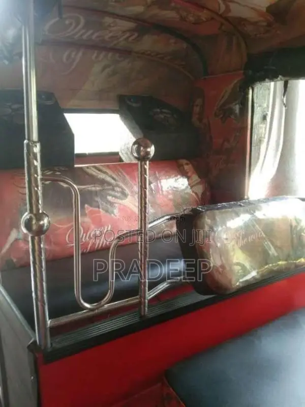 Bajaj RE 2 Stroke 2004 Three Wheel (Used)