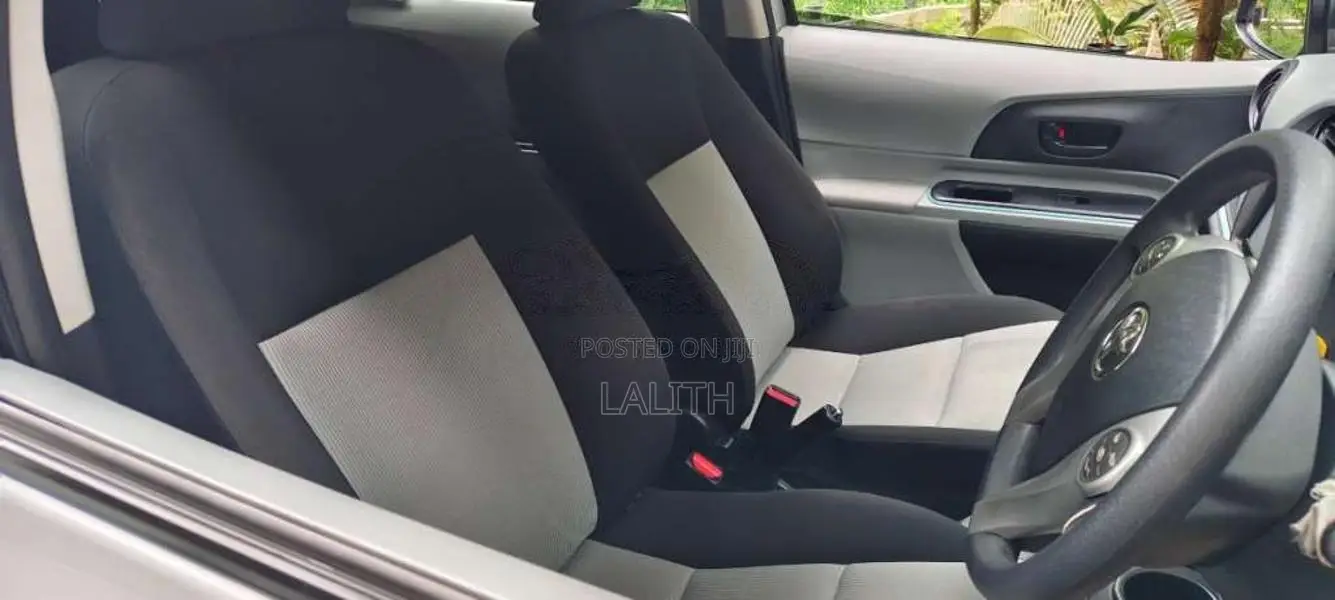 Toyota Aqua 2013 Car (Used)