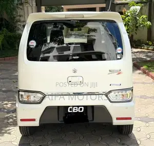 Suzuki Wagon R 660 Hybrid Turbo FWD 2022 White