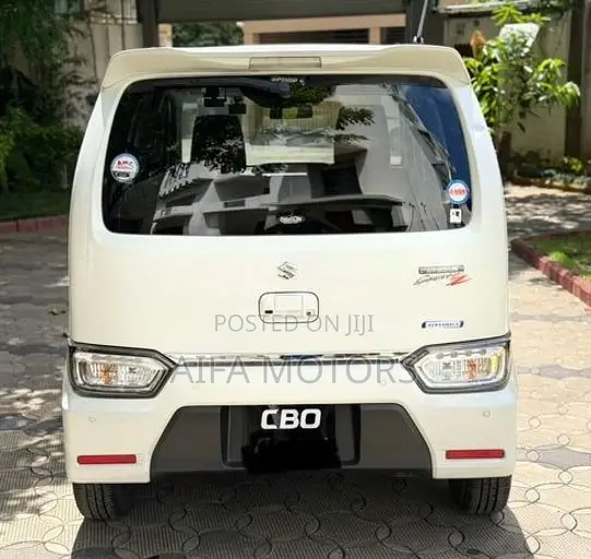 Suzuki Wagon R 660 Hybrid Turbo FWD 2022 White