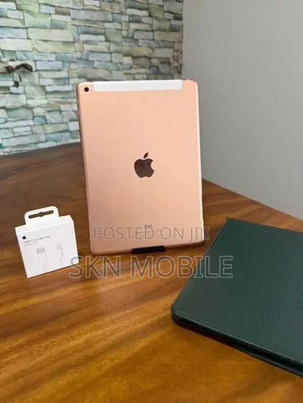 Apple iPad Air 6th Gen 128GB Cellular