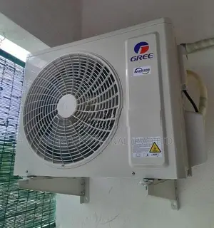 GREE 12000BTU Non inveter AC