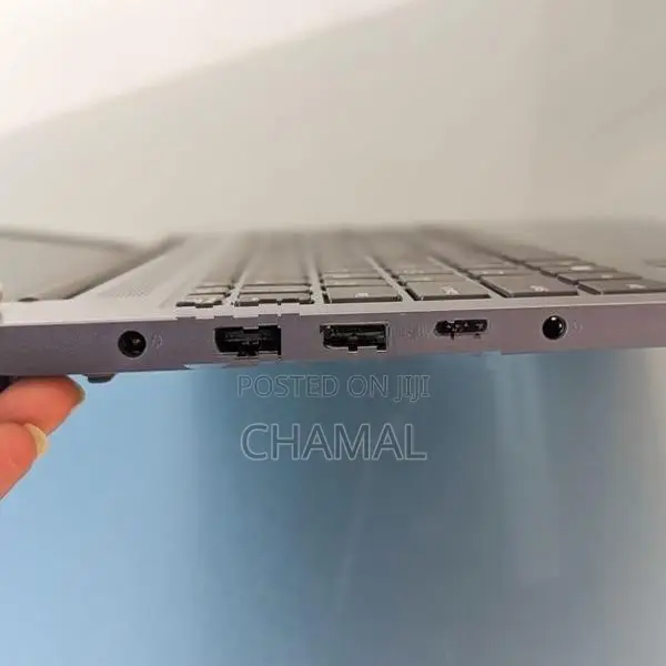Lenovo Ryzen 7 -5825U |16GB DDR4|512GB NVMe|15.6 inch Full HD