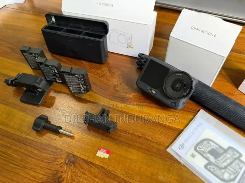 DJI Osmo Action 6 Adventure Combo Sandisk Extreme 256GB SD Card