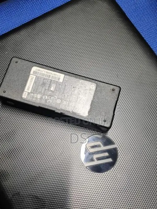 HP i5 6th Gen Laptop with Charger