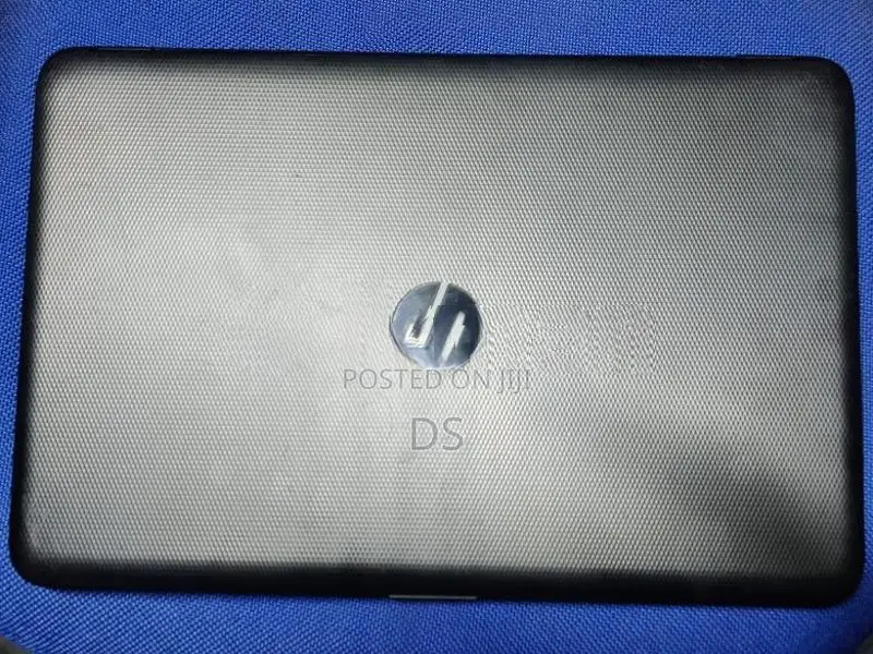HP i5 6th Gen Laptop with Charger
