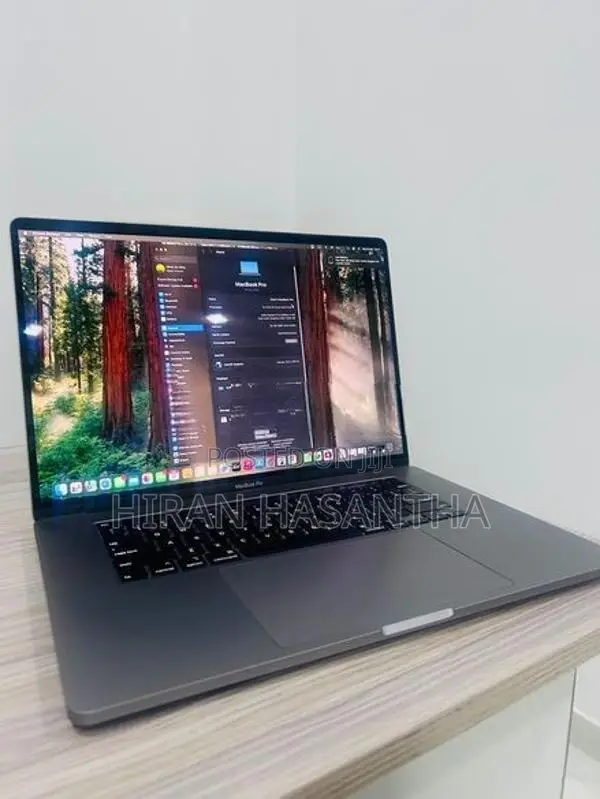 Apple MacBook i9 2019