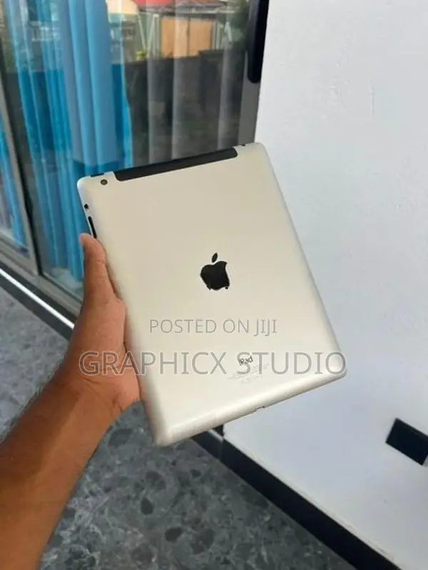 Apple iPad 4th Gen (Used)