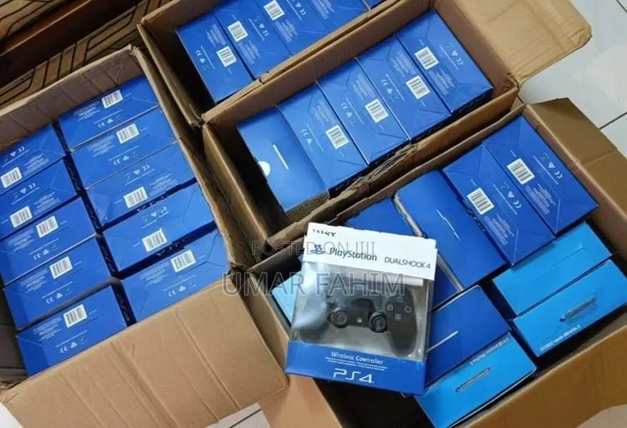 PS4 VERSION 2 DUALSHOCK WIRELESS CONTROLLER