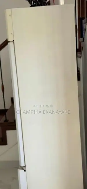 Midea Bottle Cooler 211L