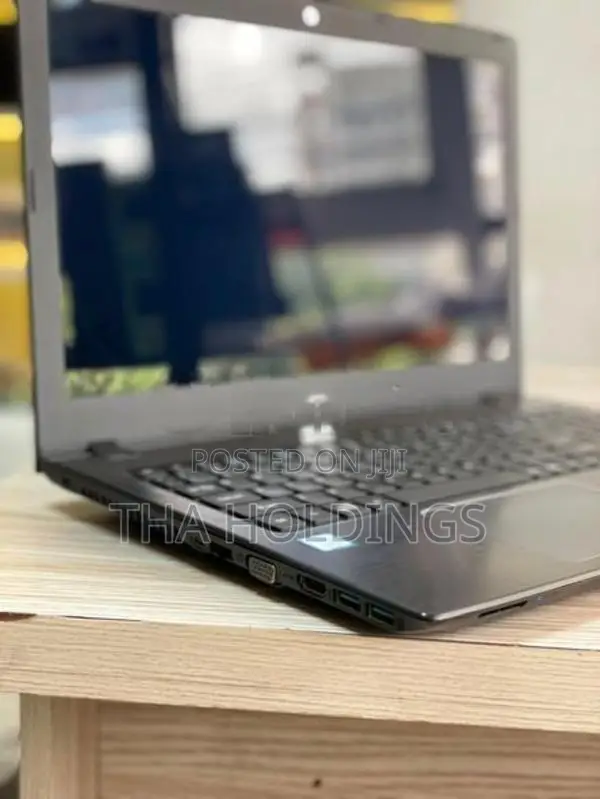 Acer Aspire E5-576G | Intel Core i3 8th Gen 8GB RAM 256GB SSD FHD