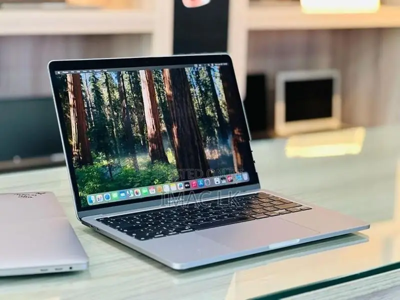 Apple Macbook Pro 2020 Intel I5 16GB RAM 512GB SSD