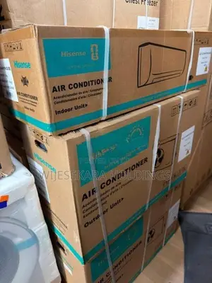 Genuine Sealed Box Hisense 12000BTU R32 Gas AC - Showroom