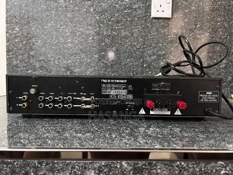 NAD 3020i Stereo Integrated Amplifier