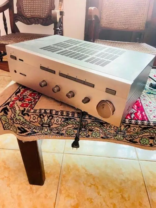 Yamaha Amplifier