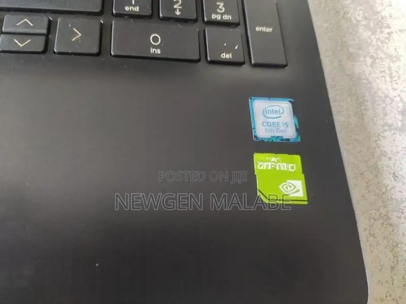 Hp i5 8th gen laptop