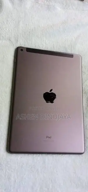 Apple iPad 9th Gen (Used)
