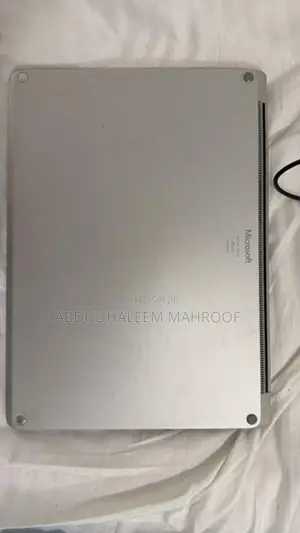 Microsoft Surface Laptop (gen 1), 8gb RAM, 120gb SSD, i5 7th gen